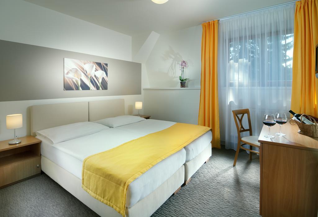 Hotel Vz Bedrichov Špindlerŭv Mlýn 객실 사진